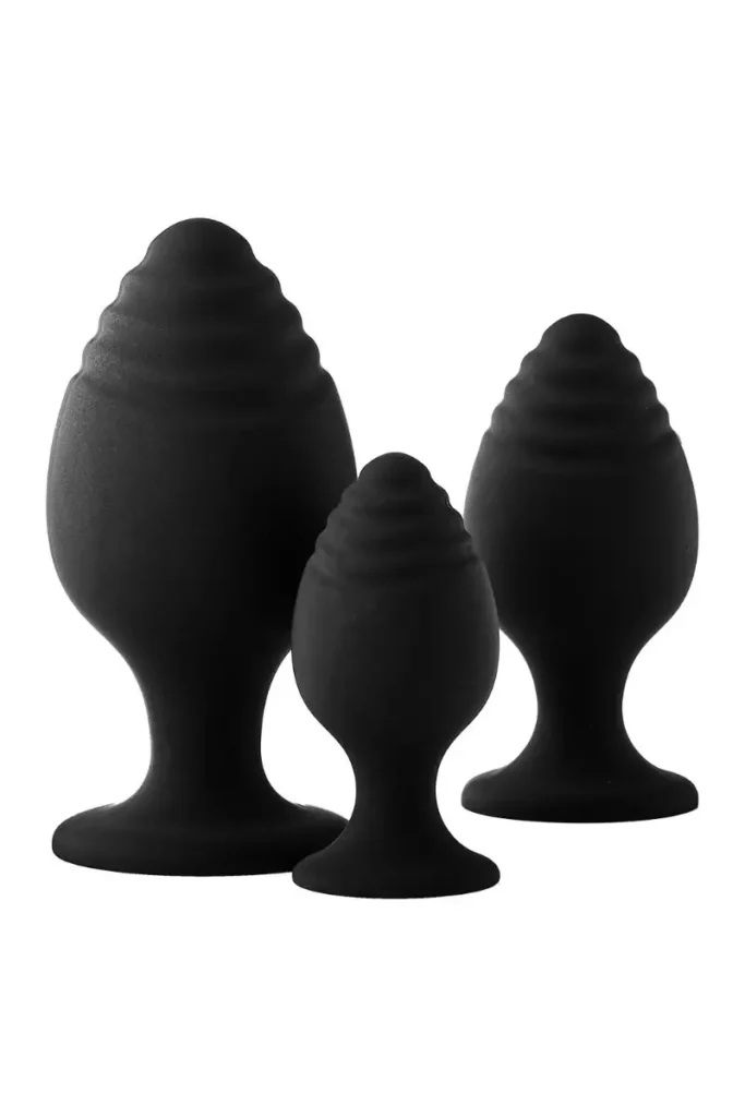Tri silikonska analna čepa u crnoj boji u tri veličine: mala, srednja i velika